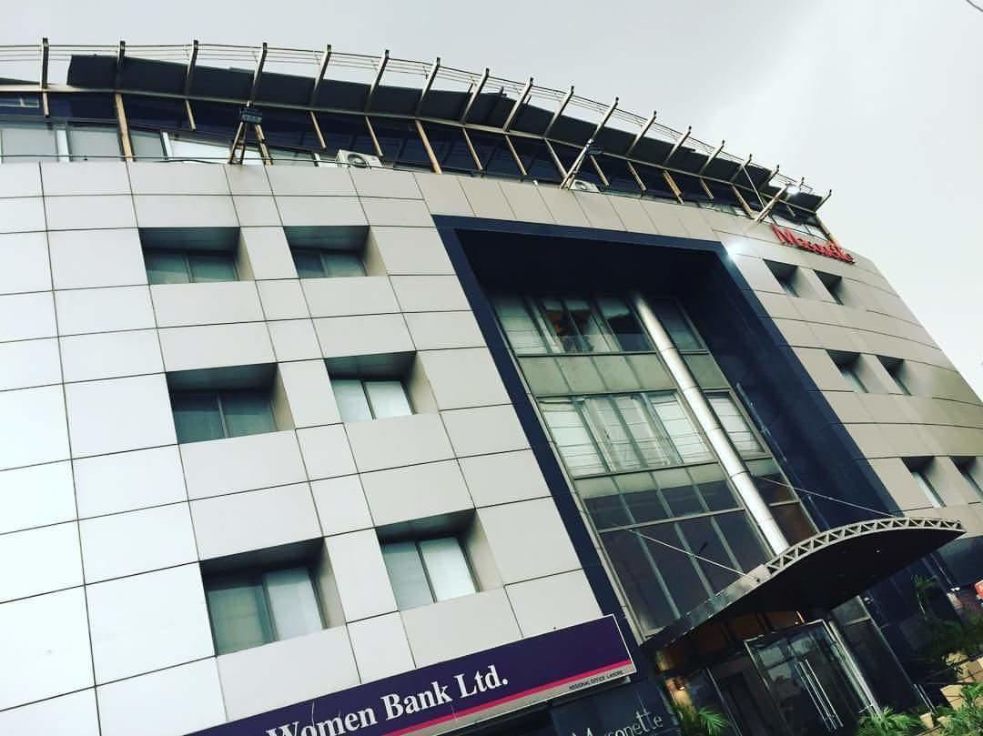 Maisonette Hotel & Apartments Lahore Exteriör bild
